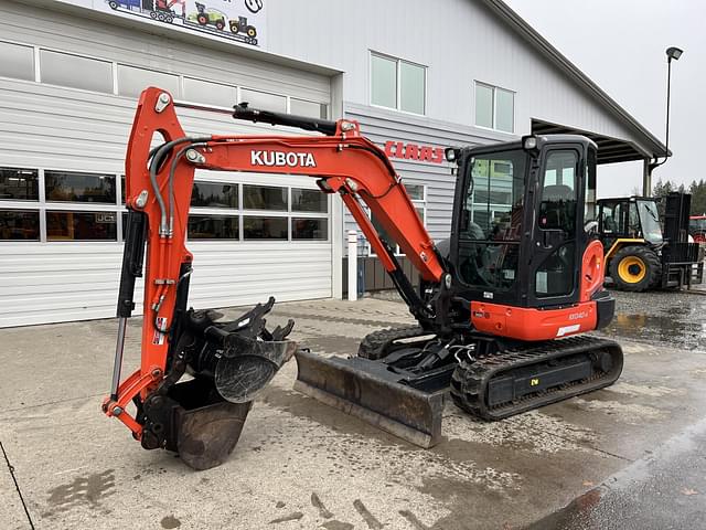 Image of Kubota KX040-4 equipment image 1