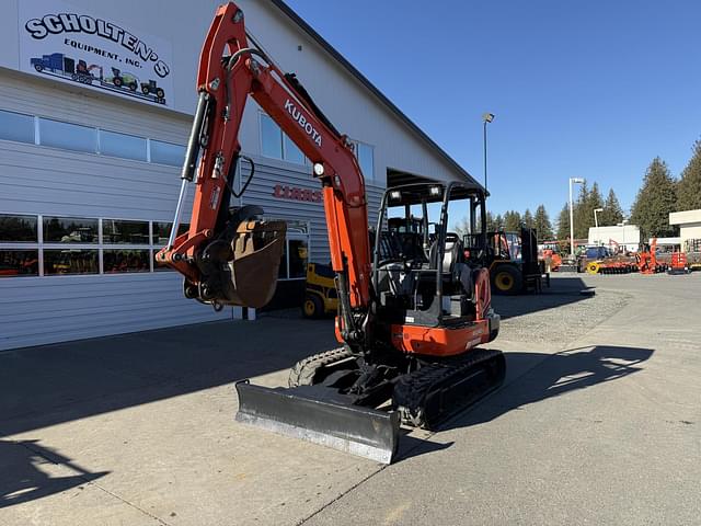 Image of Kubota KX040-4 equipment image 1