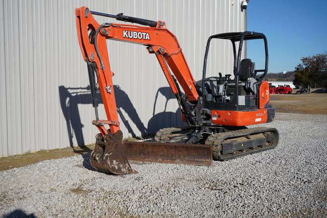 Image of Kubota KX040-4 equipment image 1
