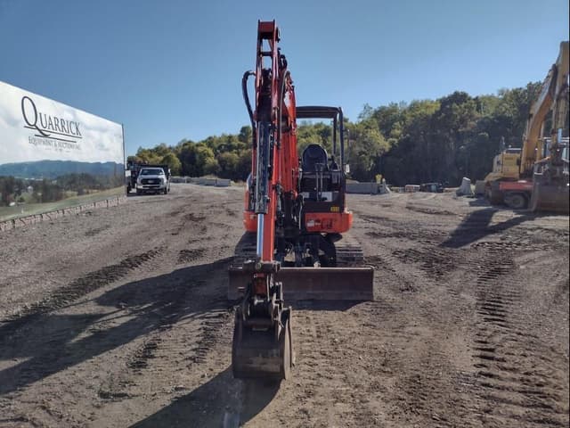 Image of Kubota KX040-4 equipment image 1