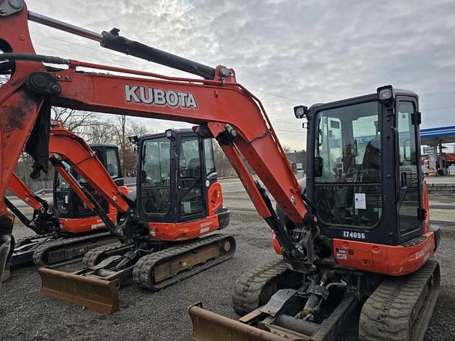 Image of Kubota KX040-4 equipment image 3