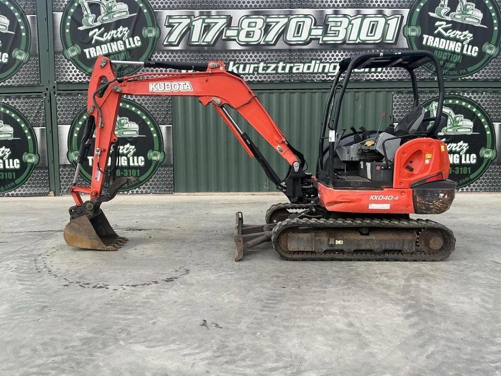 2016 Kubota KX040-4 Equipment Image0