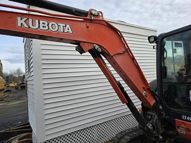 Image of Kubota KX040-4 equipment image 3