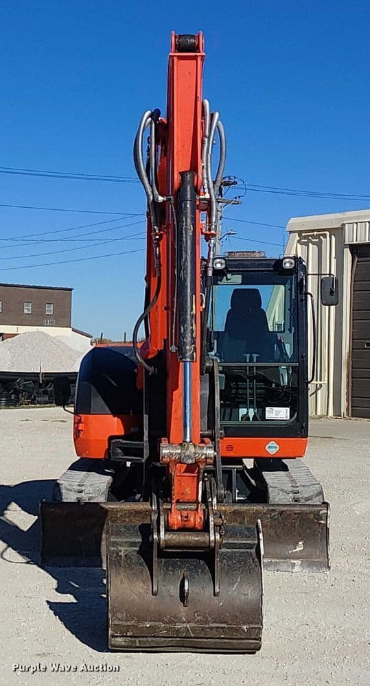 Image of Kubota KX080-4 equipment image 1