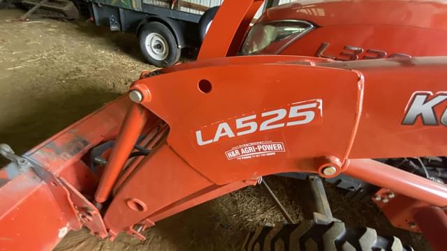 Image of Kubota L3301D equipment image 2