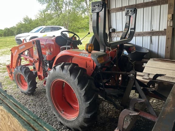 Image of Kubota L3901 equipment image 4