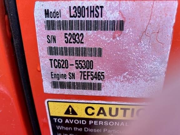 Image of Kubota L3901 equipment image 2