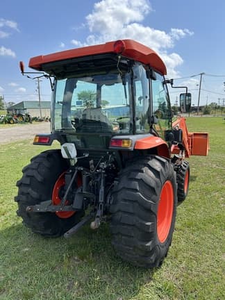 Image of Kubota L4060 equipment image 3