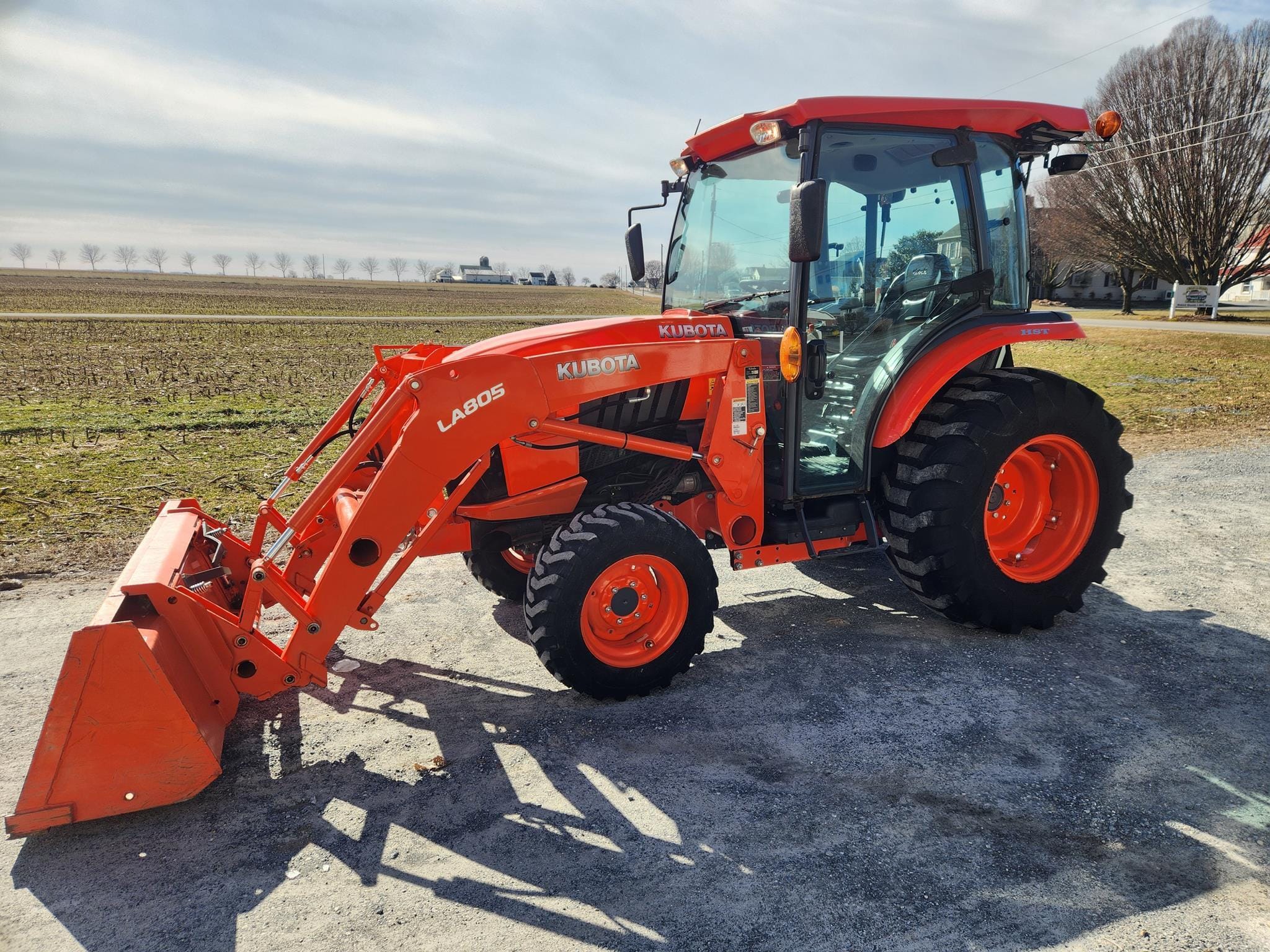 2016 Kubota L4060HSTC Equipment Image0