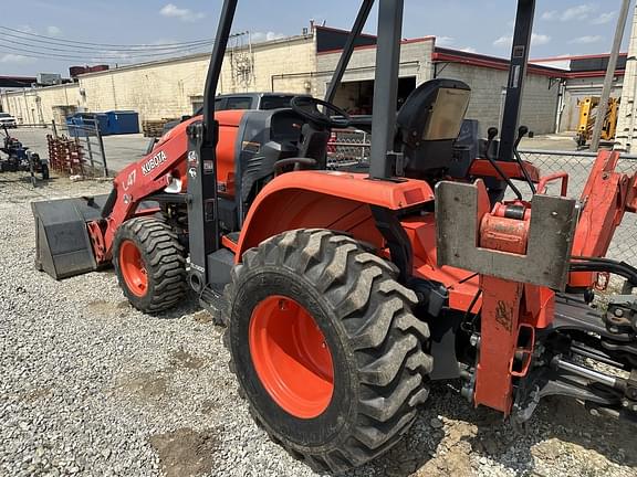 Image of Kubota L47 equipment image 4