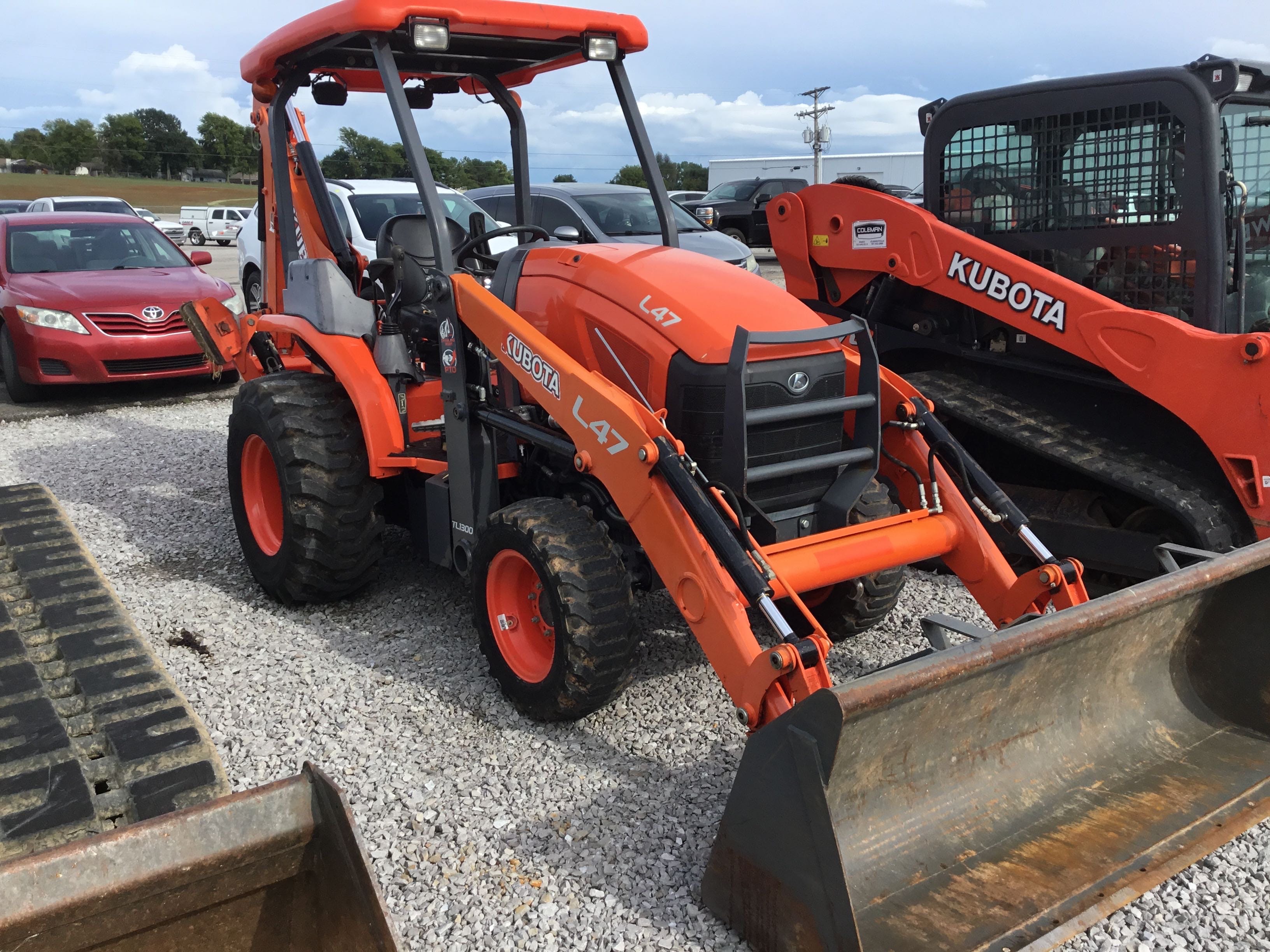 Main image Kubota L47