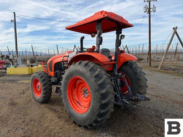 Image of Kubota M5-091 equipment image 3