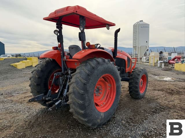 Image of Kubota M5-091 equipment image 4