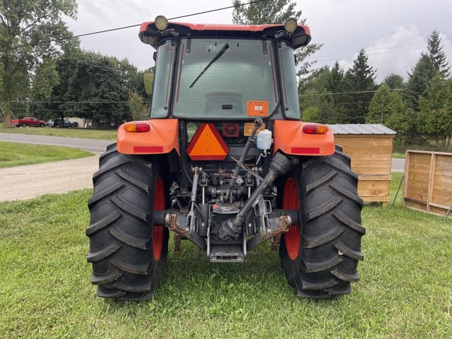 Image of Kubota M5-091 equipment image 3