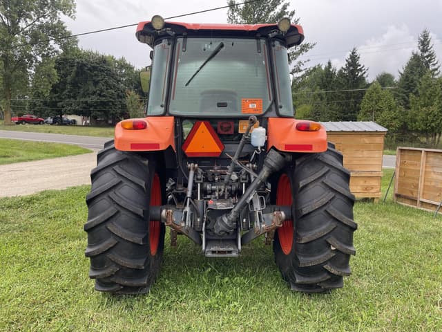 Image of Kubota M5-091 equipment image 3