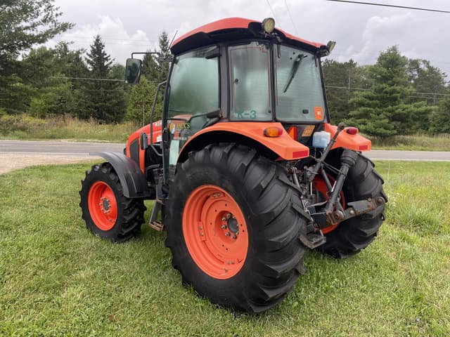Image of Kubota M5-091 equipment image 4
