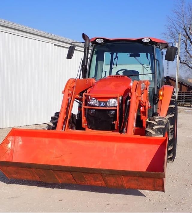 Image of Kubota M5-111D equipment image 3