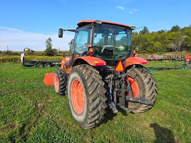 Image of Kubota M6-111 equipment image 3