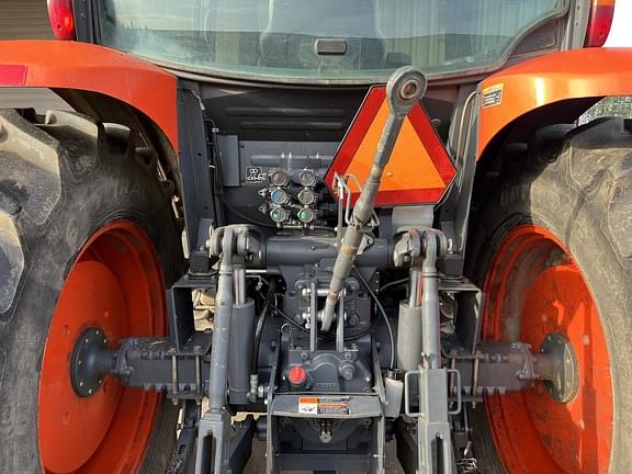 Image of Kubota M6-141 equipment image 3