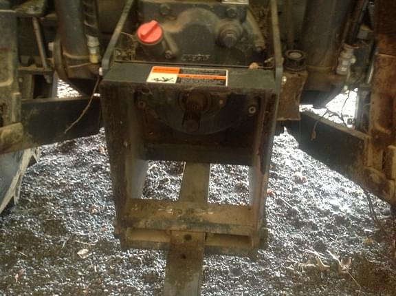 Image of Kubota M6-141 equipment image 4