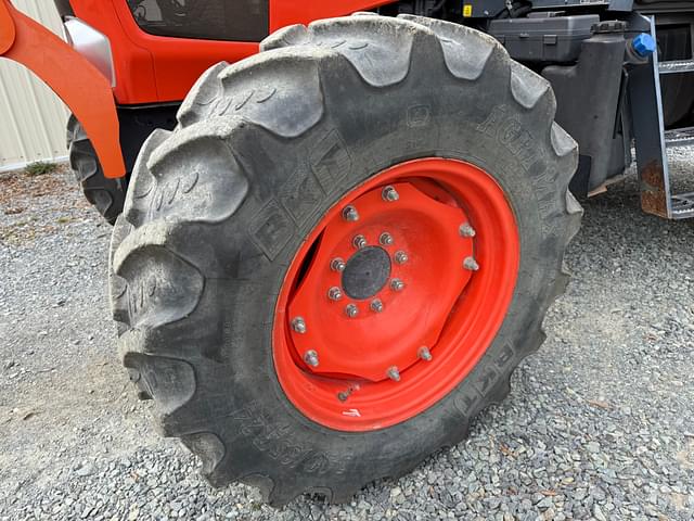 Image of Kubota M6-141 equipment image 3