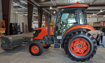 Main image Kubota M6060