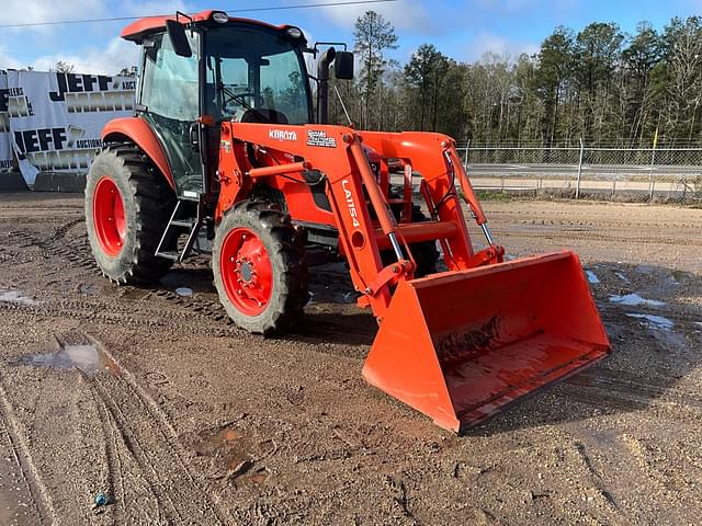 Image of Kubota M6060 equipment image 2