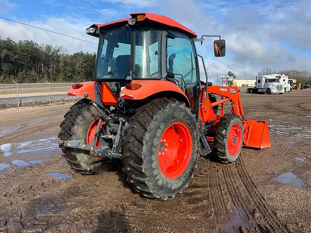 Image of Kubota M6060 equipment image 4