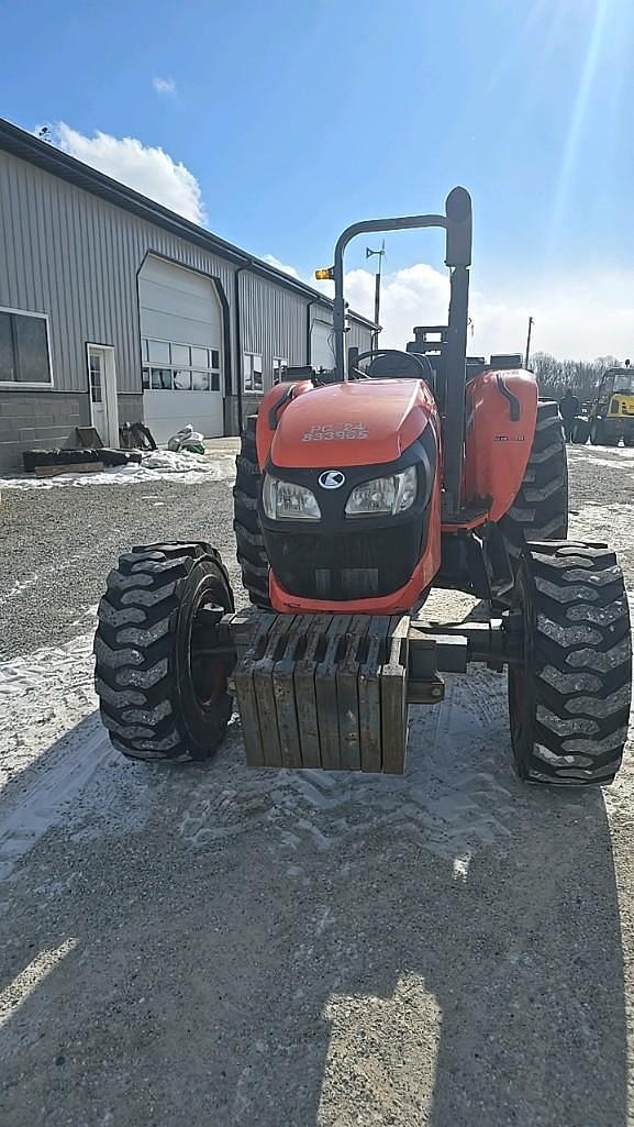 Image of Kubota M6060D equipment image 3