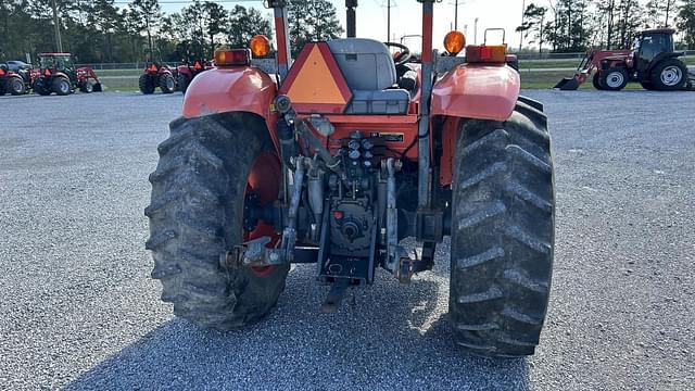 Image of Kubota M6060 equipment image 4