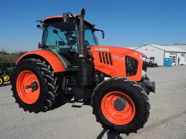 Image of Kubota M7.131 equipment image 2