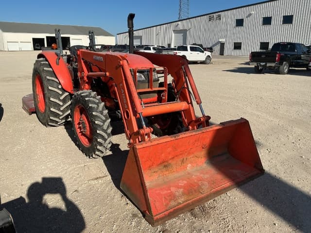 Image of Kubota M7060D equipment image 1