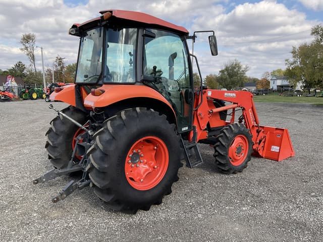 Image of Kubota M7060HDC equipment image 4