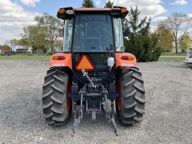 Image of Kubota M7060HDC equipment image 3