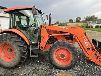 Main image Kubota M8560