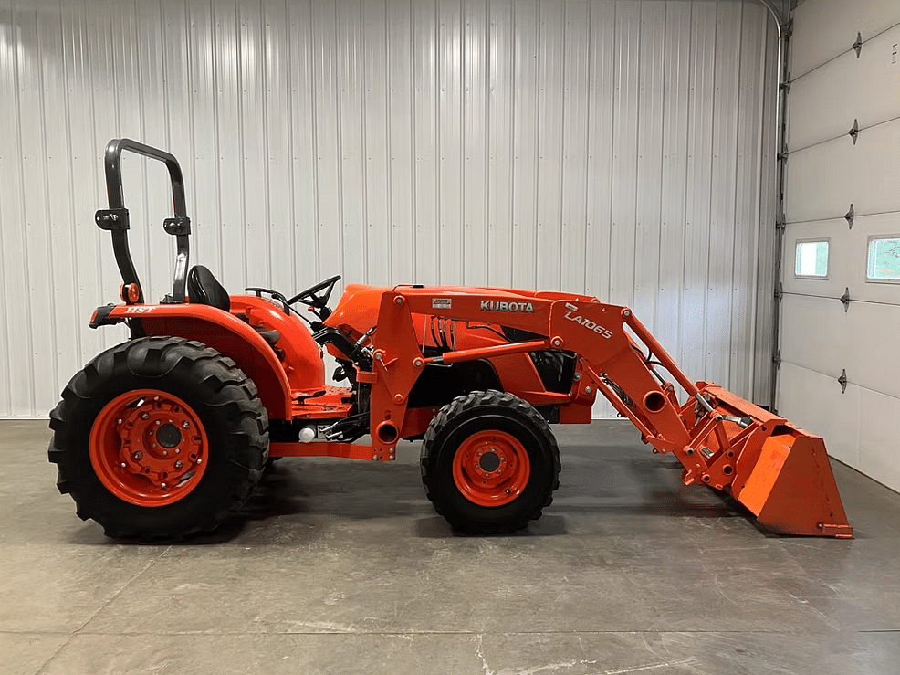 Image of Kubota M4800 Primary Image