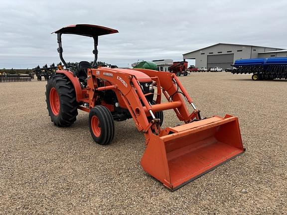 Image of Kubota MX5200 equipment image 2