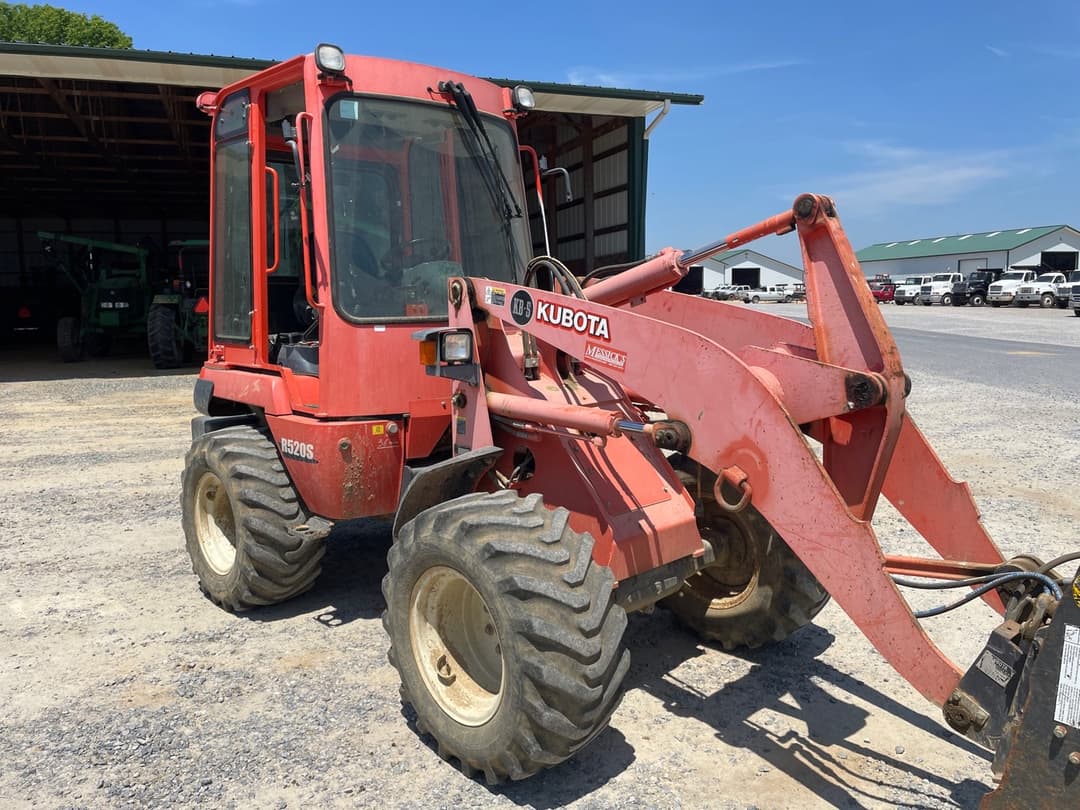 Image of Kubota R520 Image 1