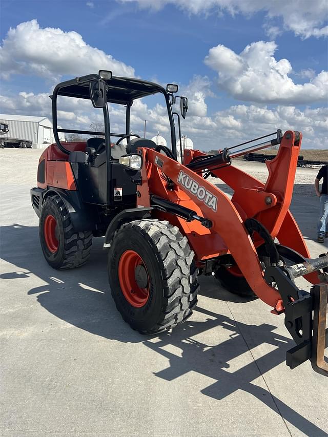 Image of Kubota R630 equipment image 1