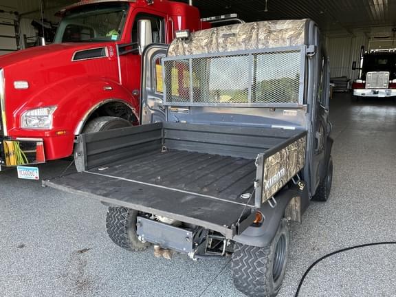 Image of Kubota RTV-X1100 equipment image 2