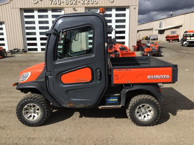 Image of Kubota RTV-X1100C equipment image 3
