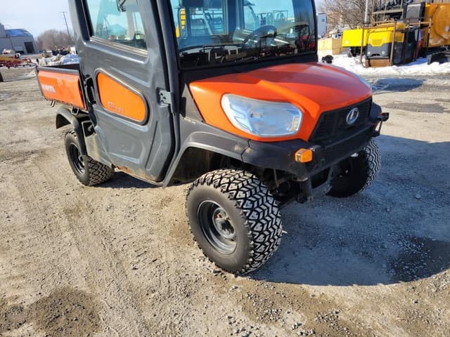 Image of Kubota RTV-X1100C equipment image 2