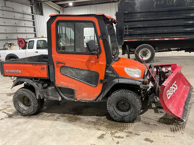 Image of Kubota RTV-X900 equipment image 3