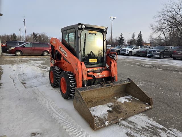 Image of Kubota SSV65 equipment image 3
