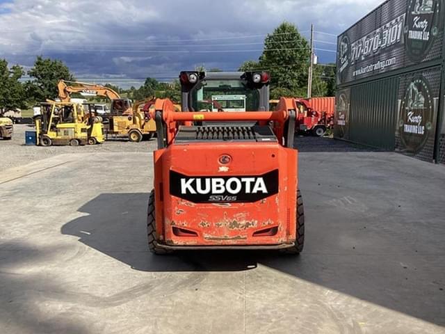 Image of Kubota SSV65 equipment image 2