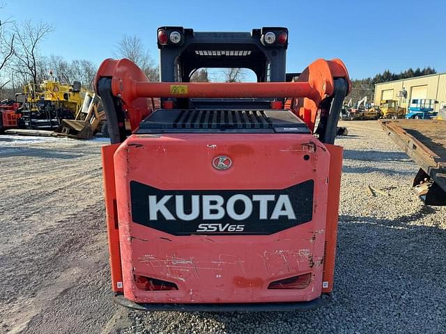 Image of Kubota SSV65 equipment image 3