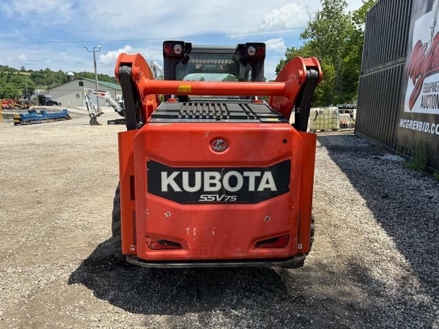 Image of Kubota SSV75 equipment image 2