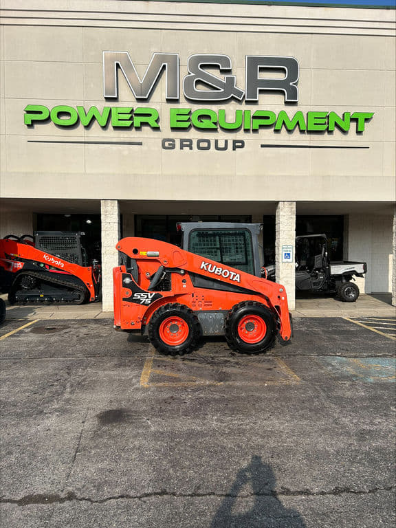 Image of Kubota SSV75 equipment image 2