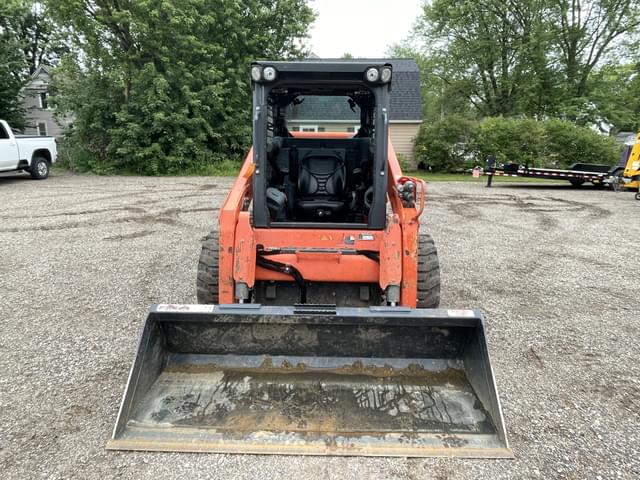 Image of Kubota SSV75 equipment image 1