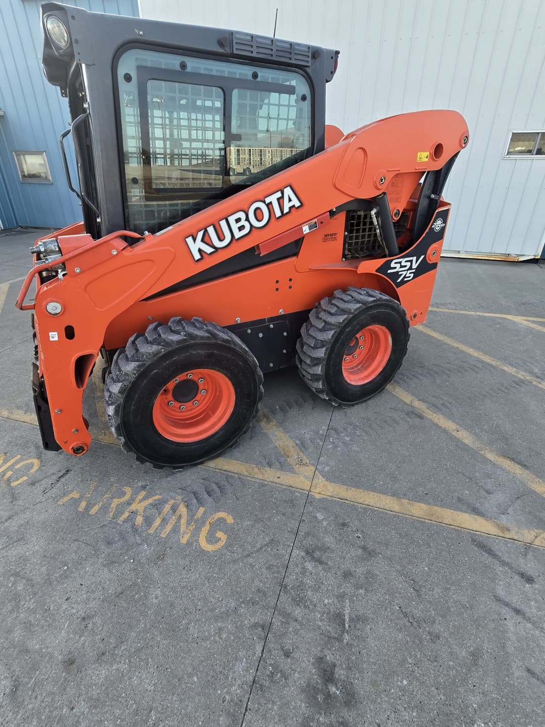 Image of Kubota SSV75 Image 0